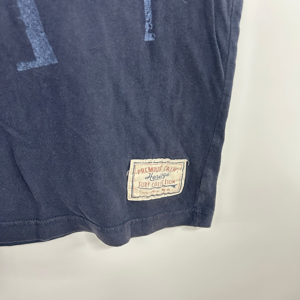 Y2K Surf Graphic Tee M Navy Palm Tree Coastal Mallcore Old Navy Beachwear - Picture 2 of 9